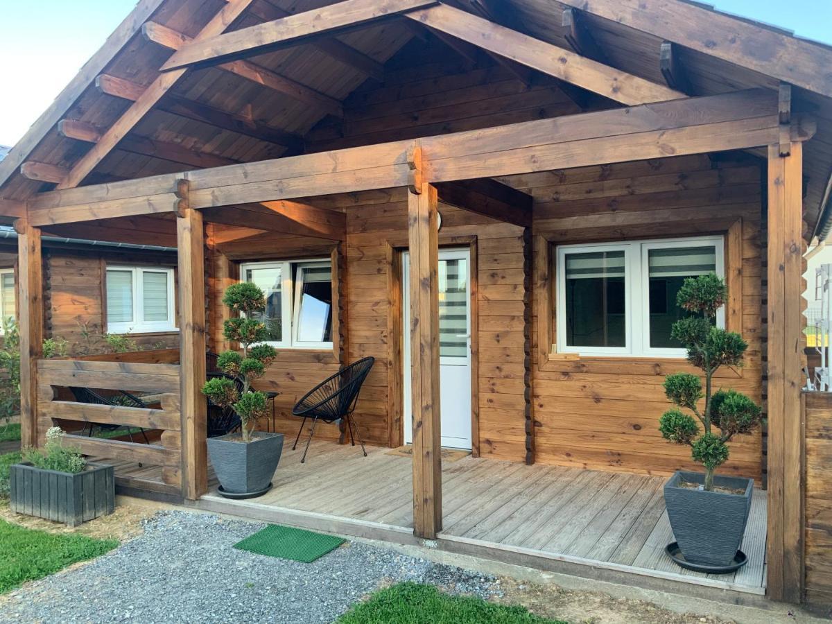 Vila Le Chalet De Vacances Hermival-les-Vaux Exteriér fotografie