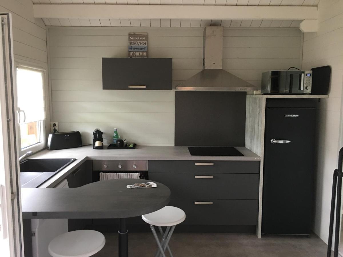 Vila Le Chalet De Vacances Hermival-les-Vaux Exteriér fotografie